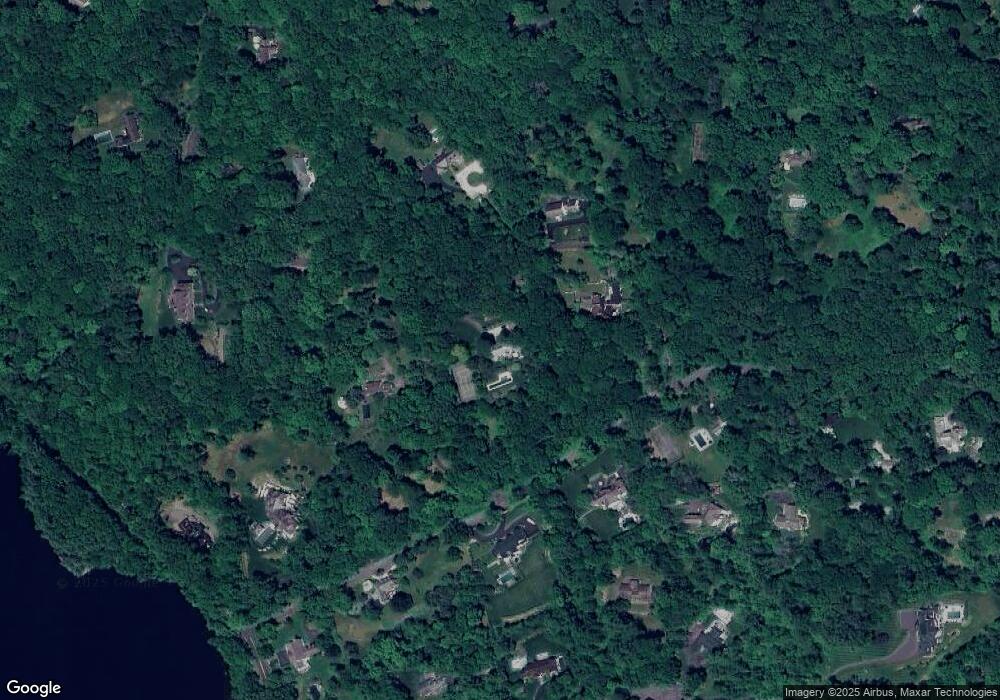 329 Dans Hwy, New Canaan, CT 06840 - photo 1