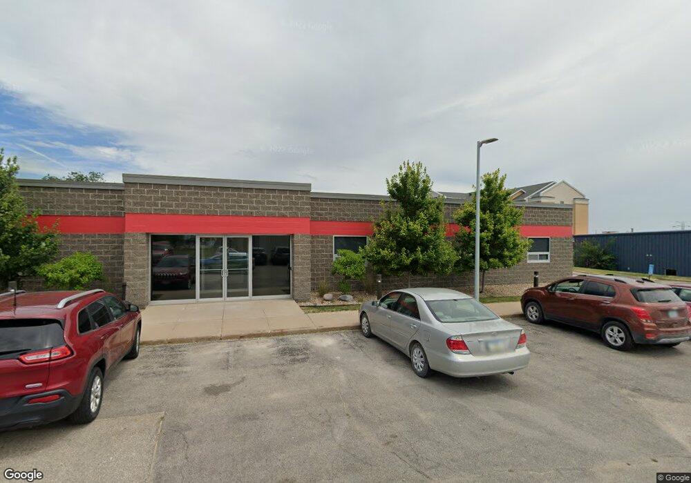 645 32nd Ave SW unit C, Cedar Rapids, IA 52404 - photo 1