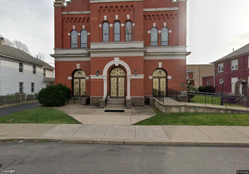 333 Chestnut Ave, Kingston, PA 18704 - photo 1