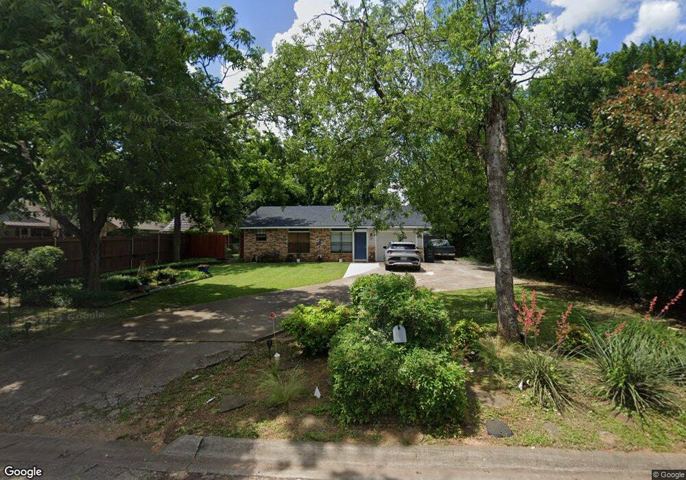 507 Dixon St, Cleburne, TX 76033 - photo 1