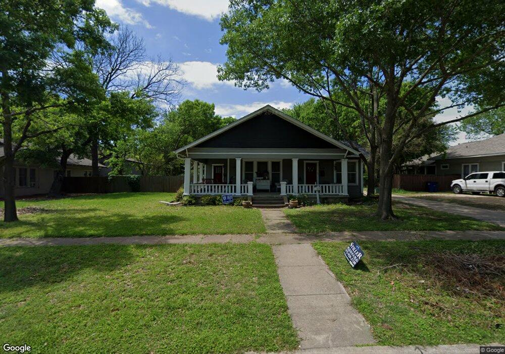 907 N Mckinney St, Ennis, TX 75119 - photo 1