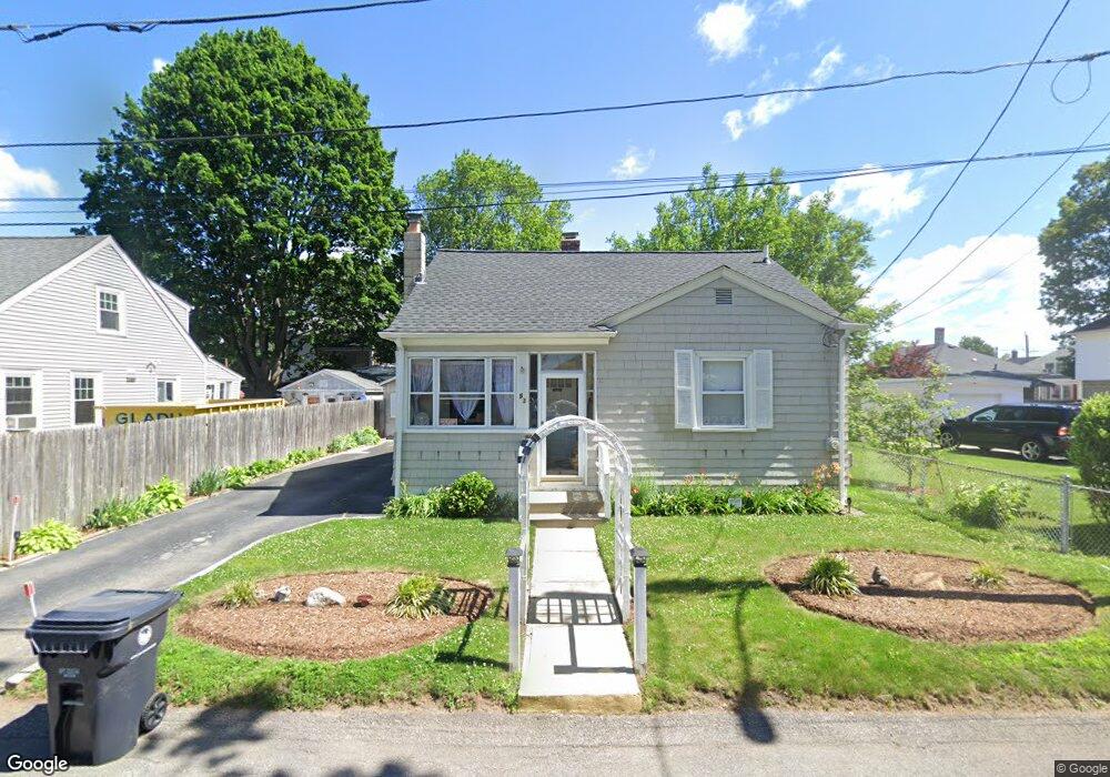 53 Anderton Ave, Pawtucket, RI 02860 - photo 1