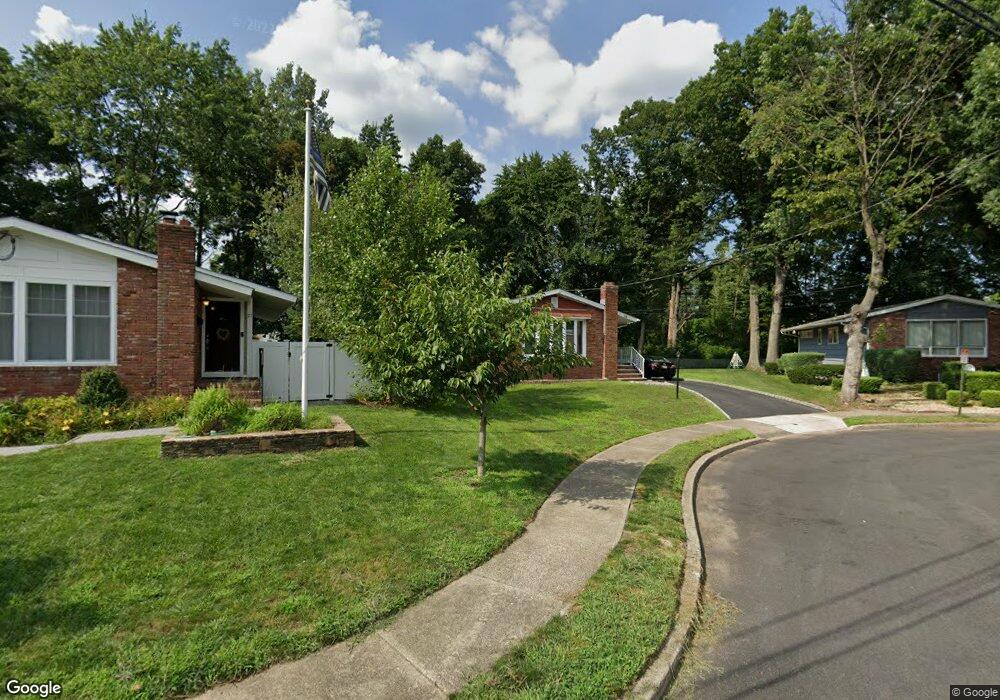 23 Dapp Ct, Elmwood Park, NJ 07407 - photo 1