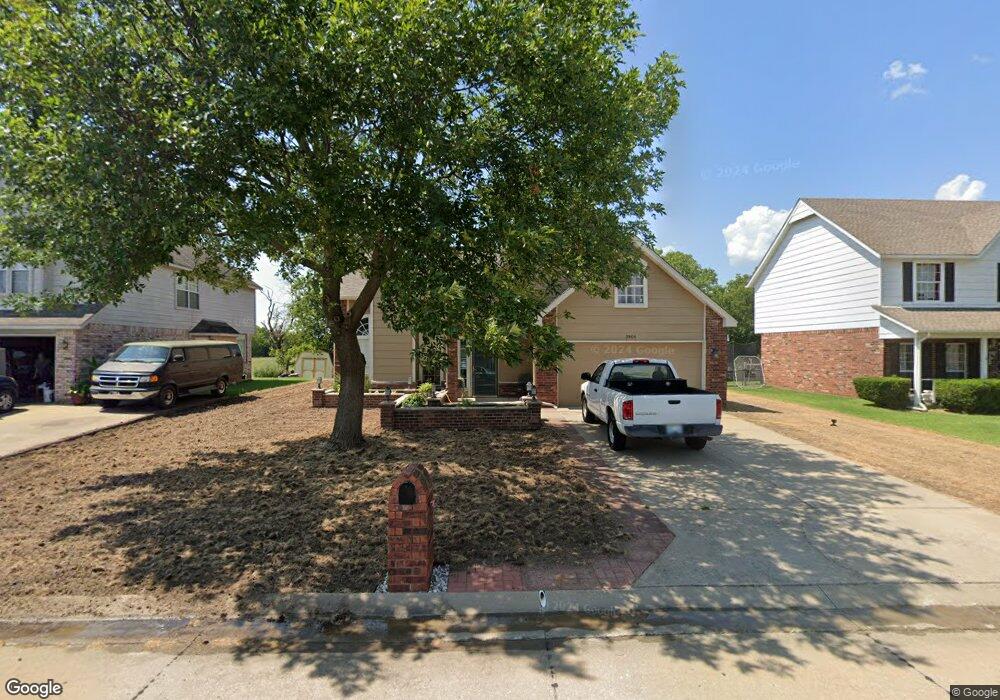3906 S 196th East Ave, Broken Arrow, OK 74014 - photo 1