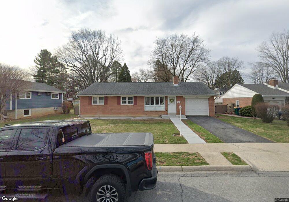 2902 Curtis Rd, Reading, PA 19609 - photo 1