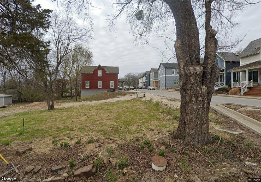 189 E South St, Fayetteville, AR 72701 - photo 1