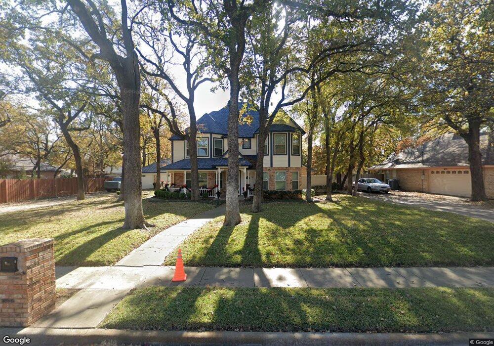 1400 Circle Ln, Bedford, TX 76022 - photo 1