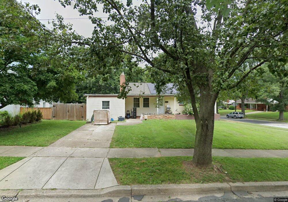 8520 Oglethorpe St, New Carrollton, MD 20784 - photo 1