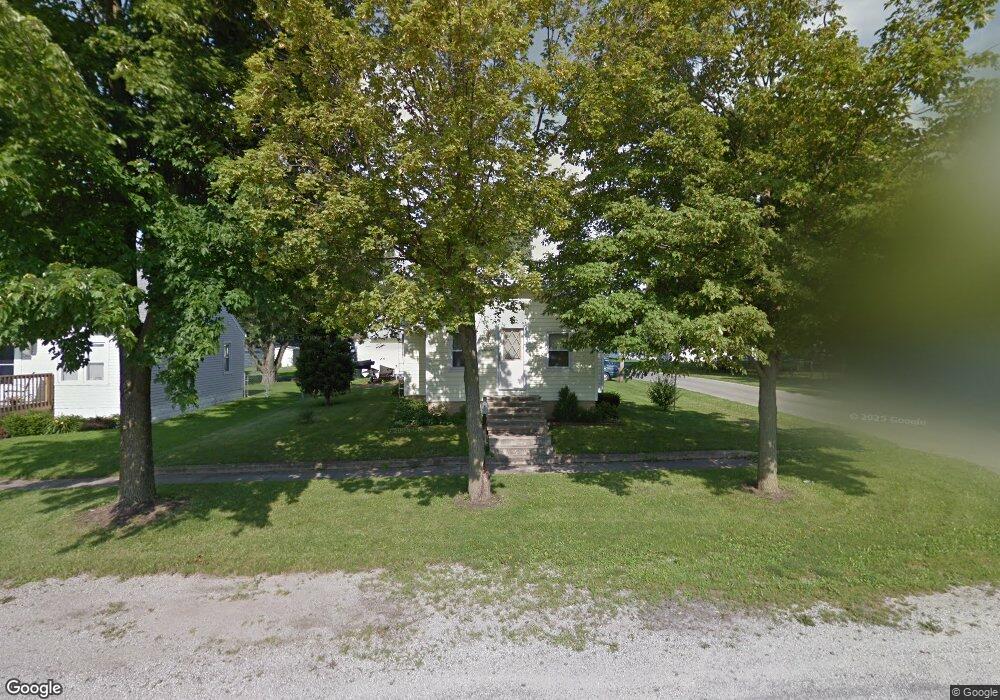 1000 N 13th St, Mattoon, IL 61938 - photo 1