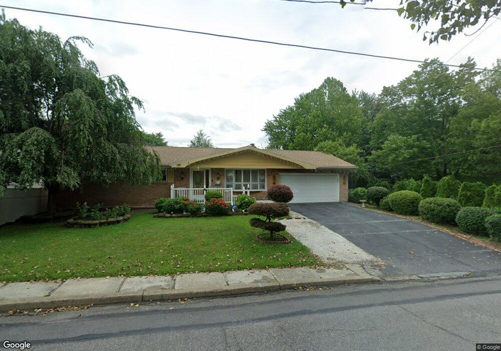 27 W 17th St, Hazleton, PA 18201 - photo 1