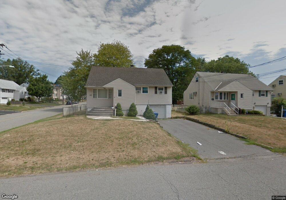 42 Menlo Ave, Metuchen, NJ 08840 - photo 1