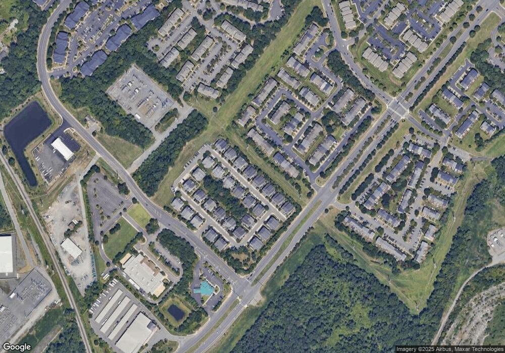 11204 Wortham Crest Cir, Manassas, VA 20109 - photo 1