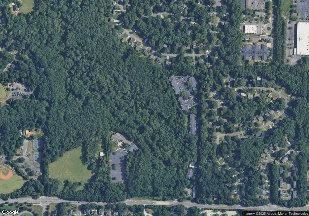 218 Streamside Dr unit 218, Roswell, GA 30076 - photo 1