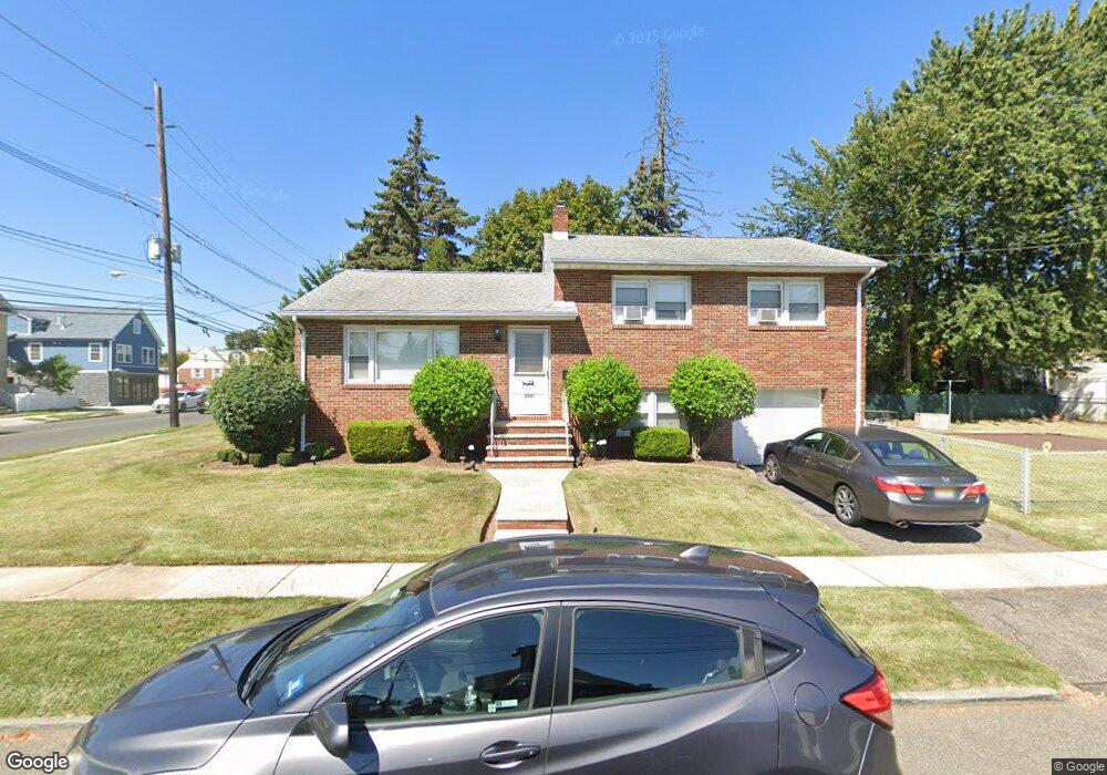 2001 Alberta Ave, Linden, NJ 07036 - photo 1
