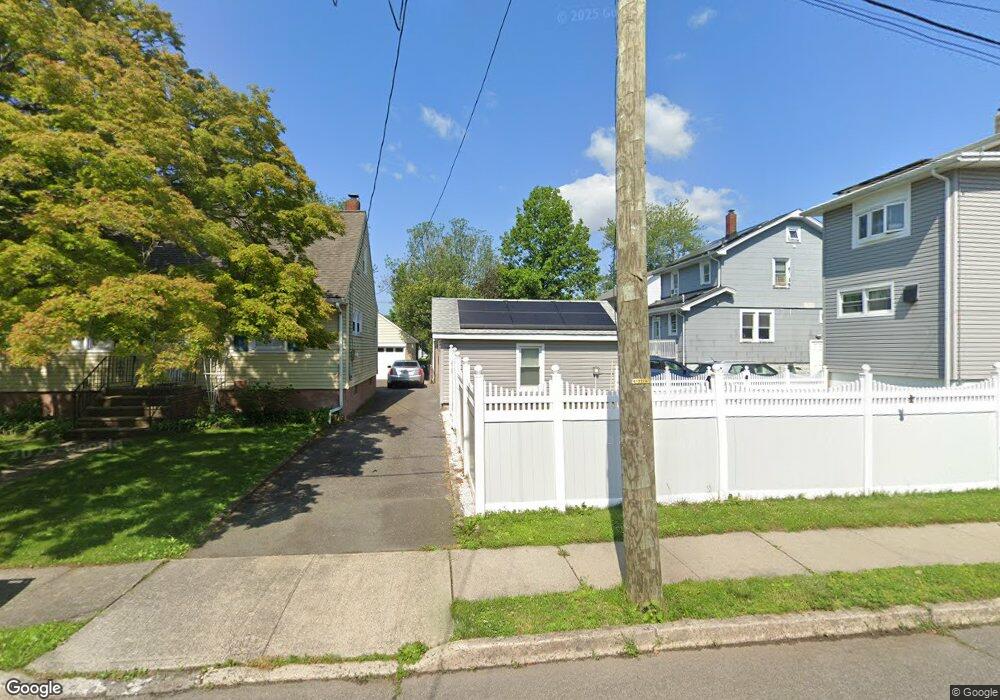 12 Linden Place, Bergenfield, NJ 07621 - photo 1