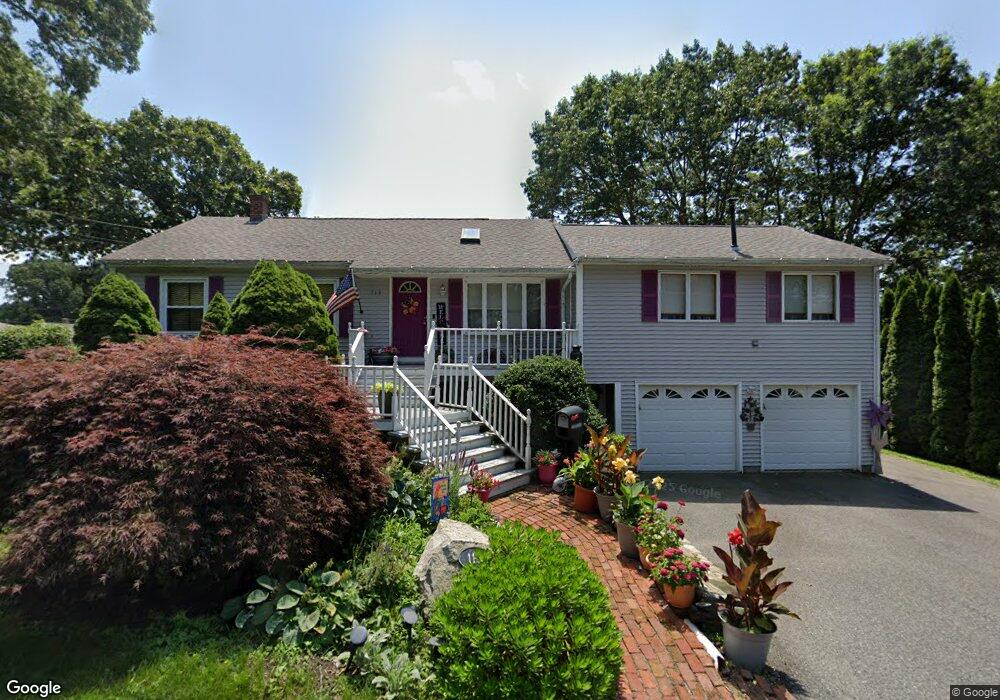 113 E Bourne Ave, Tiverton, RI 02878 - photo 1