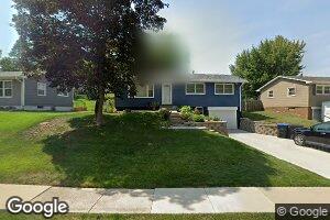 8114 9th St W, Rock Island, IL 61201