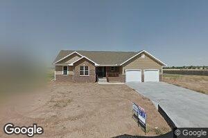 813 S Meadows Dr, Hesston, KS 67062