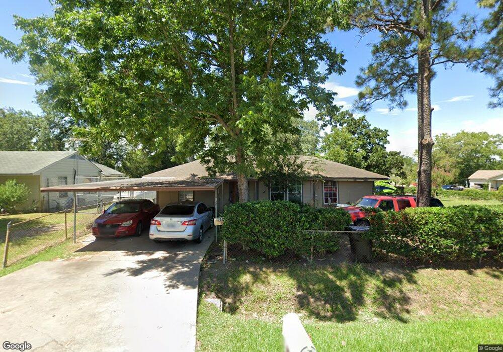 13225 Blythe St, Houston, TX 77015 - photo 1
