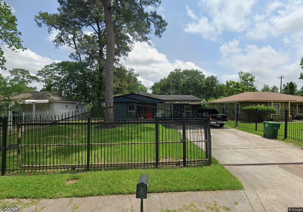 7314 Parker Rd, Houston, TX 77016 - photo 1