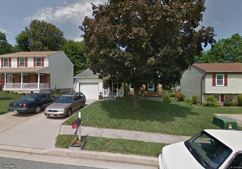 12 Woodmans Ct, Essex, MD 21221 - photo 1