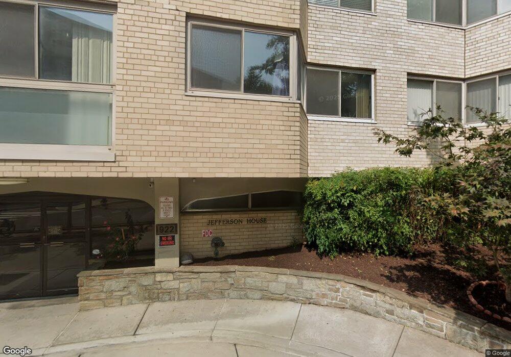 Jefferson House unit 29, Washington, DC 20037 - photo 1