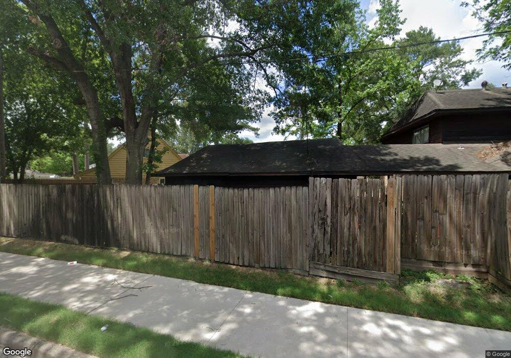 4910 Caris St, Houston, TX 77091 - photo 1