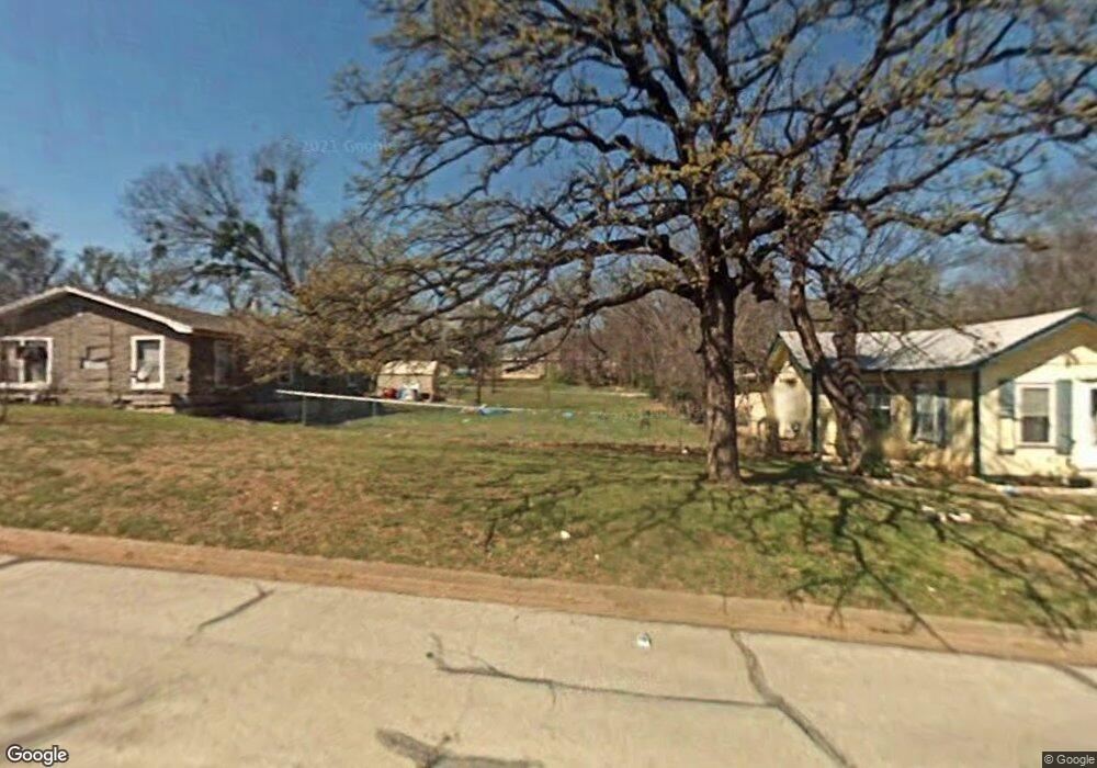 1029 W Hull St, Denison, TX 75020 - photo 1