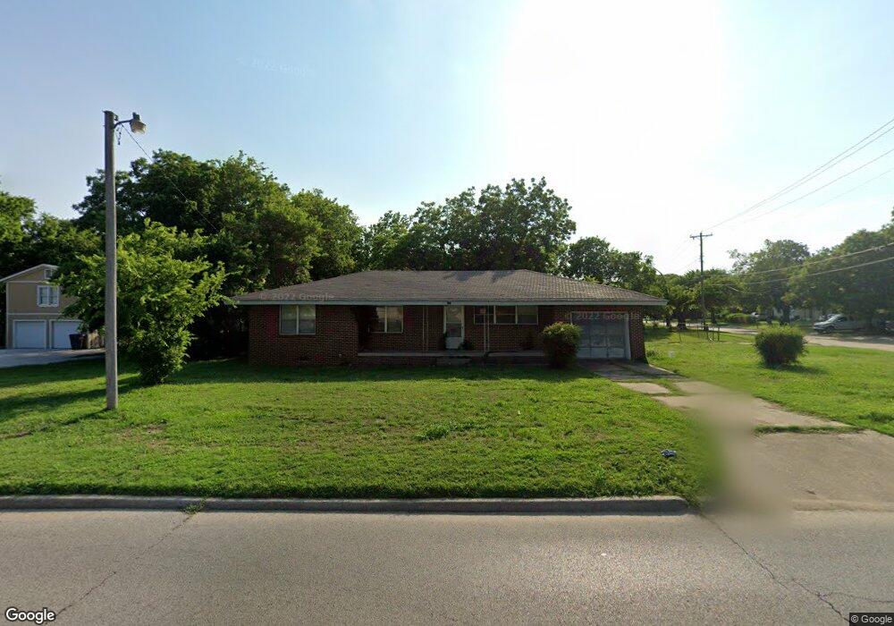 537 G St NW, Ardmore, OK 73401 - photo 1