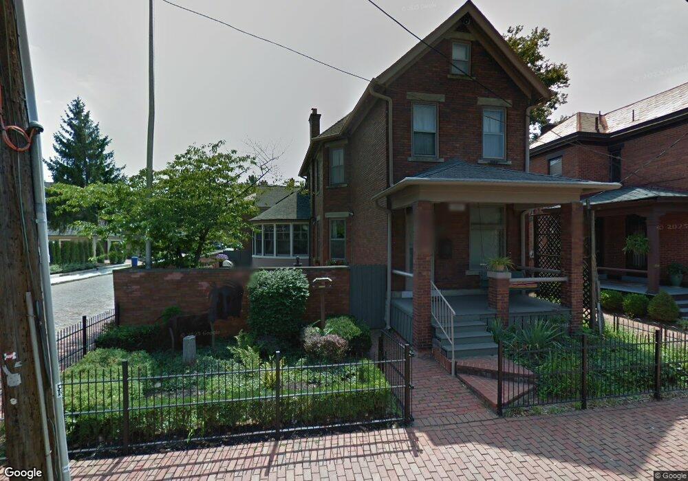 265 E Beck St, Columbus, OH 43206 - photo 1