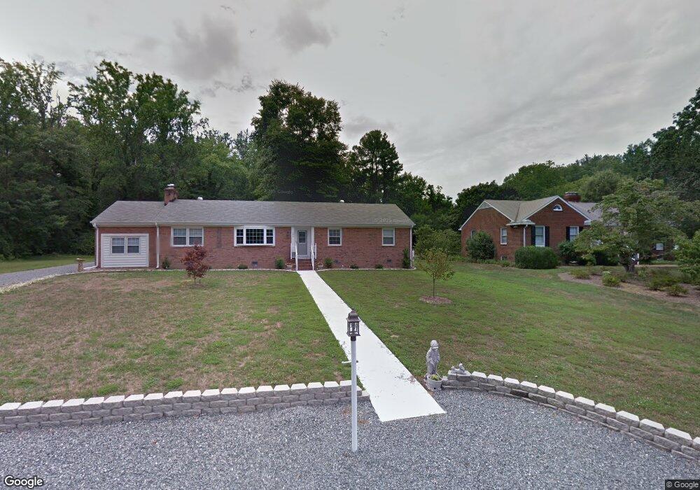 206 Beverly Rd, Ashland, VA 23005 - photo 1