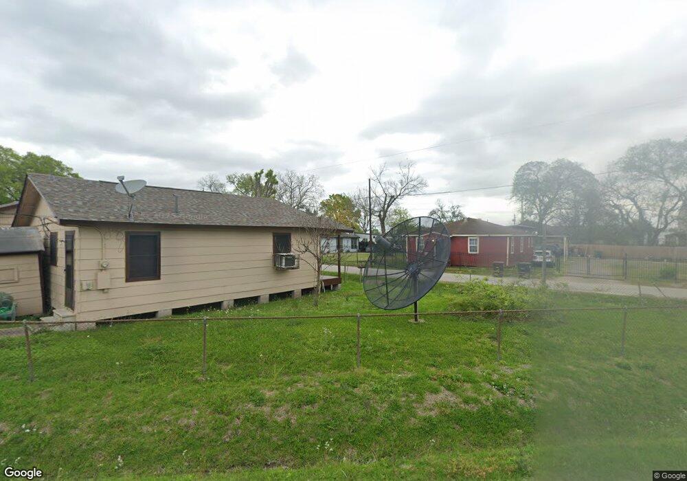 722 Paul Quinn St, Houston, TX 77091 - photo 1