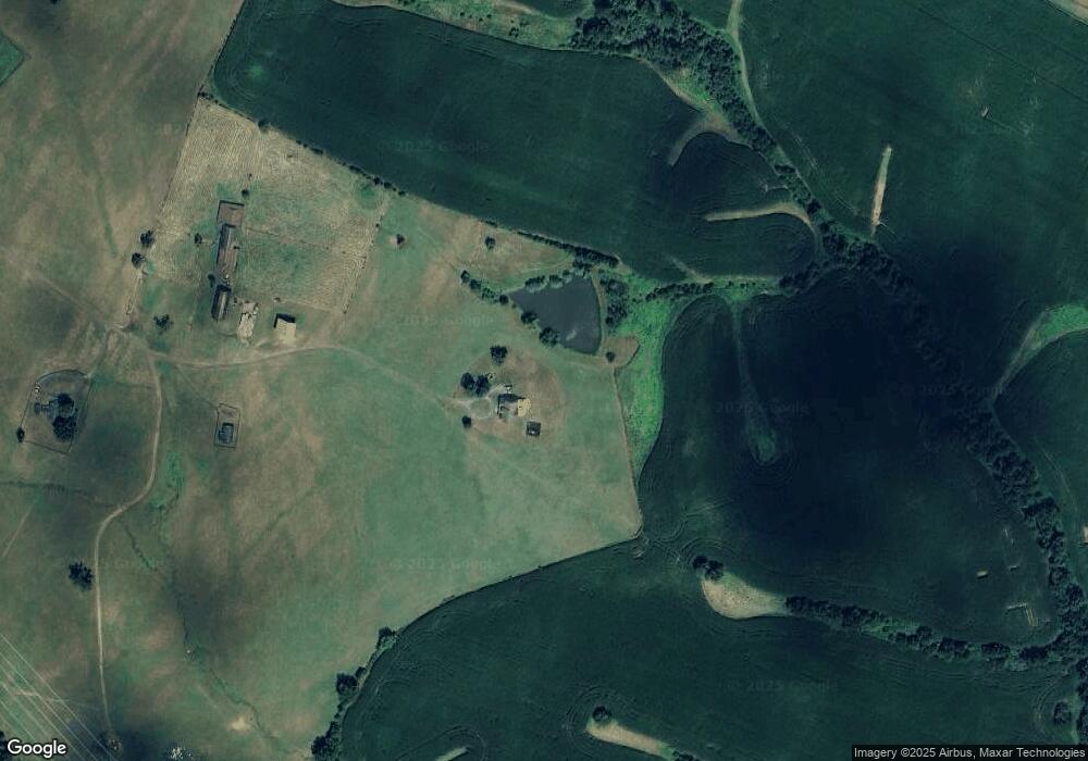 6089 Grenock Rd, Jeffersonton, VA 22724 - photo 1