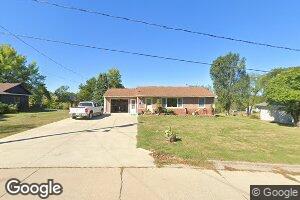 219 S 12th St, Guthrie Center, IA 50115