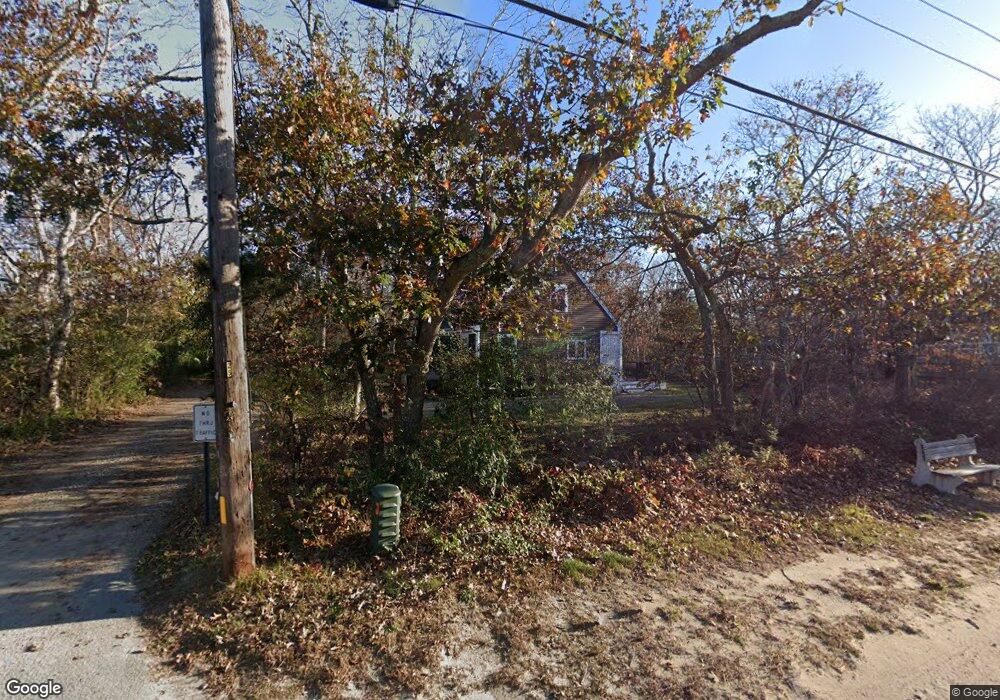 3 4th St N, Edgartown, MA 02539 - photo 1