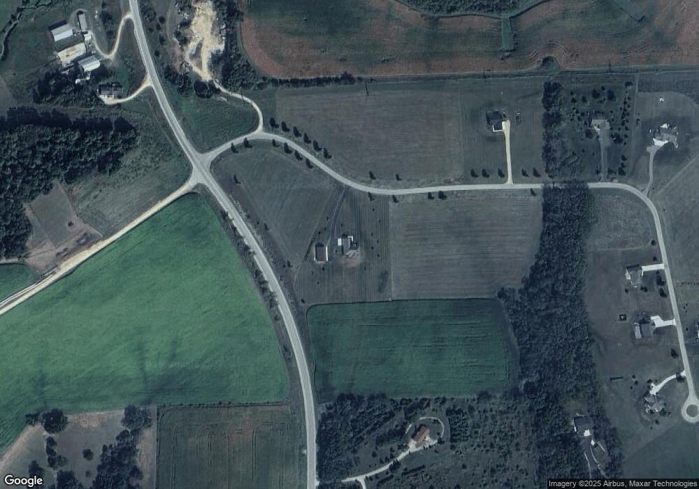 W6753 Lightning Ridge Rd, Monroe, WI 53566 - photo 1