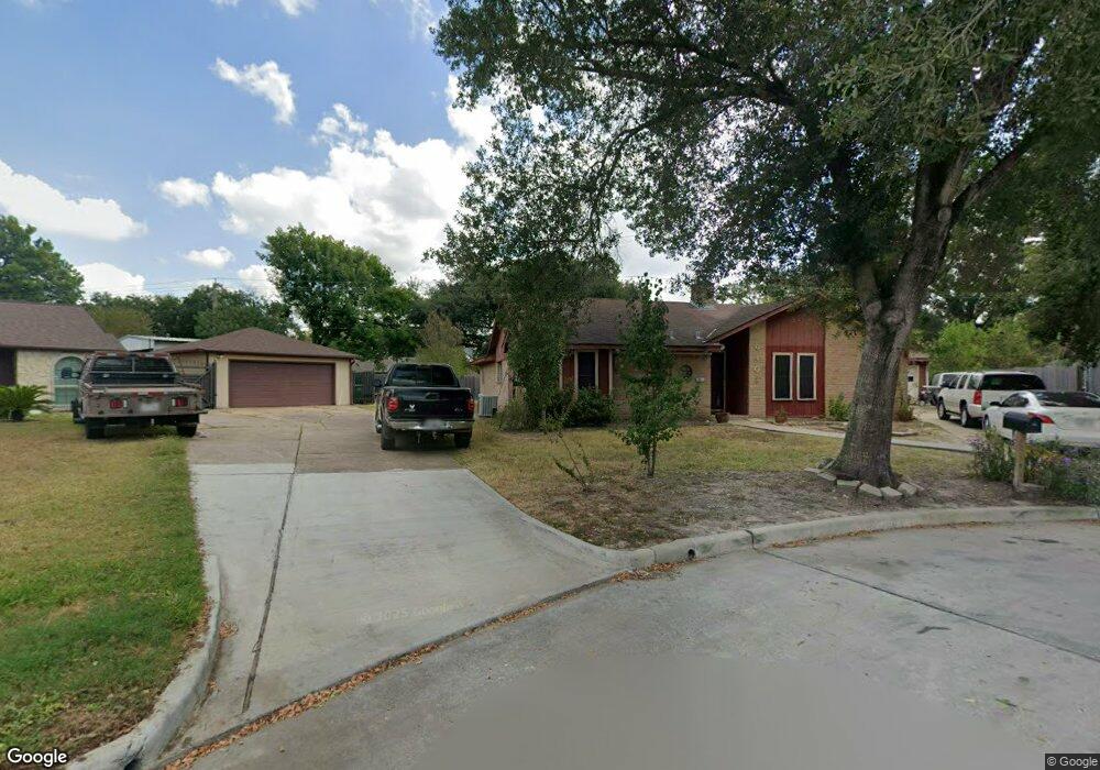 6403 Pirtlewood Cir, Houston, TX 77088 - photo 1