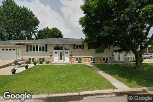 310 1st St SW, Plainview, MN 55964