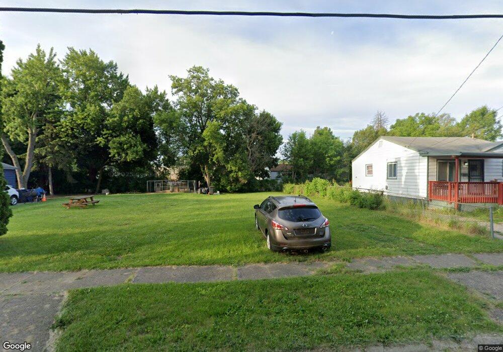 1182 E Alma Ave, Flint, MI 48505 - photo 1