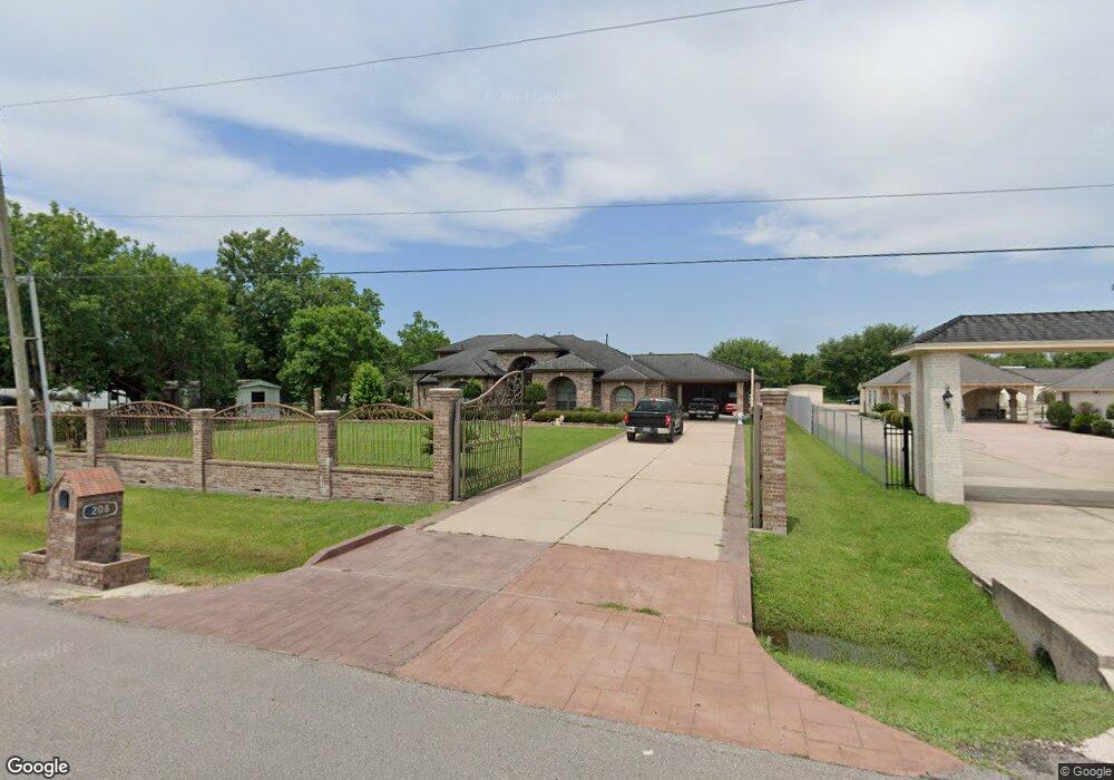 208 County Road 294, Alvin, TX 77511 - photo 1