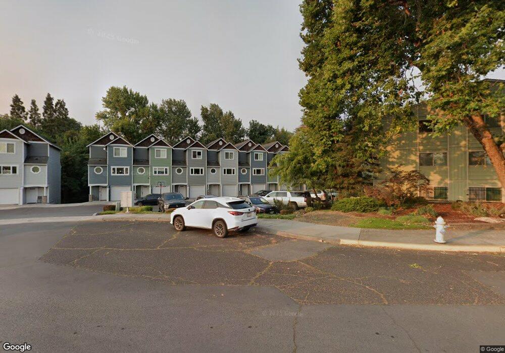 1002 W 8th Place, the Dalles, OR 97058 - photo 1