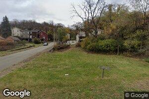 1327 1/2 Bell Ave, Braddock, PA 15104