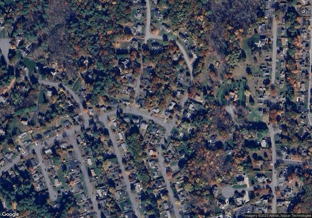 34 Bradford Rd, Hudson, MA 01749 - photo 1