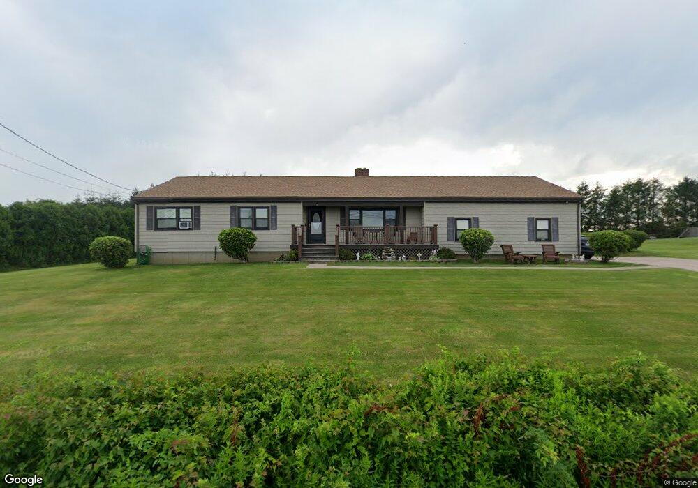 795 Mitchells Ln, Middletown, RI 02842 - photo 1