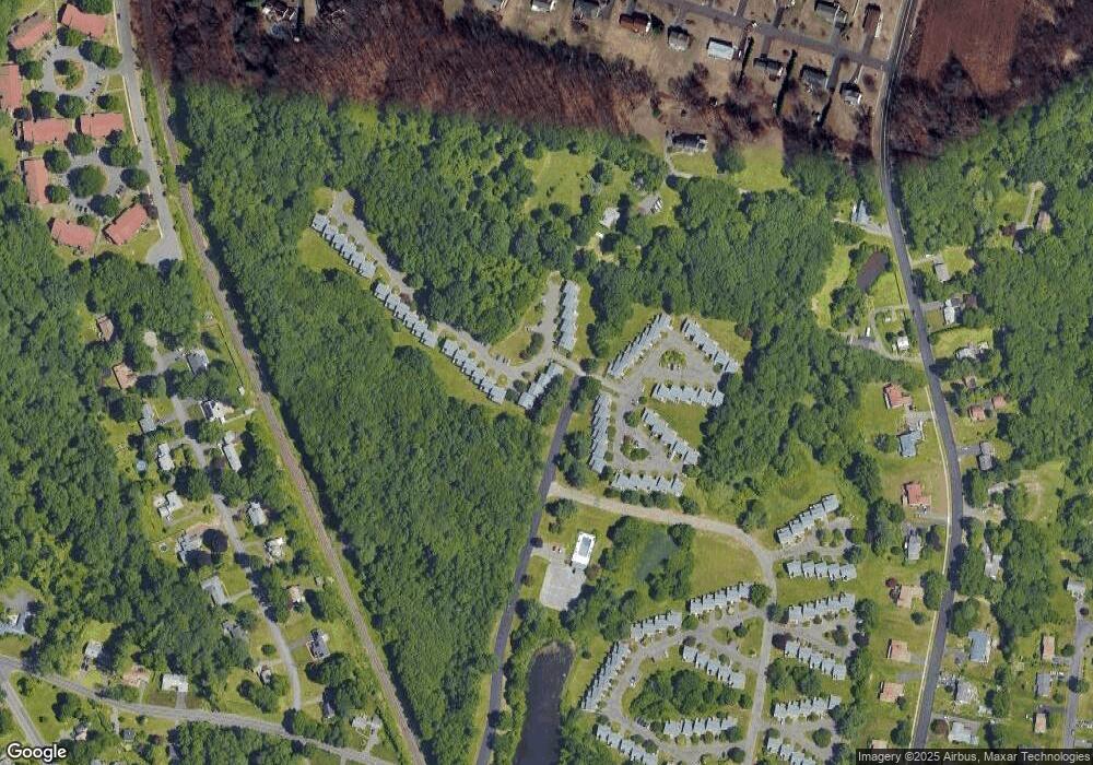 3 Tamarack Dr, Bloomfield, CT 06002 - photo 1