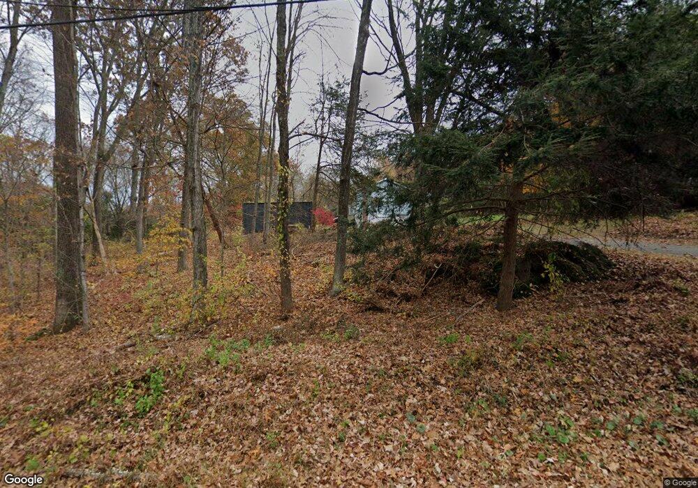 204 N Moodus Rd, Moodus, CT 06469 - photo 1