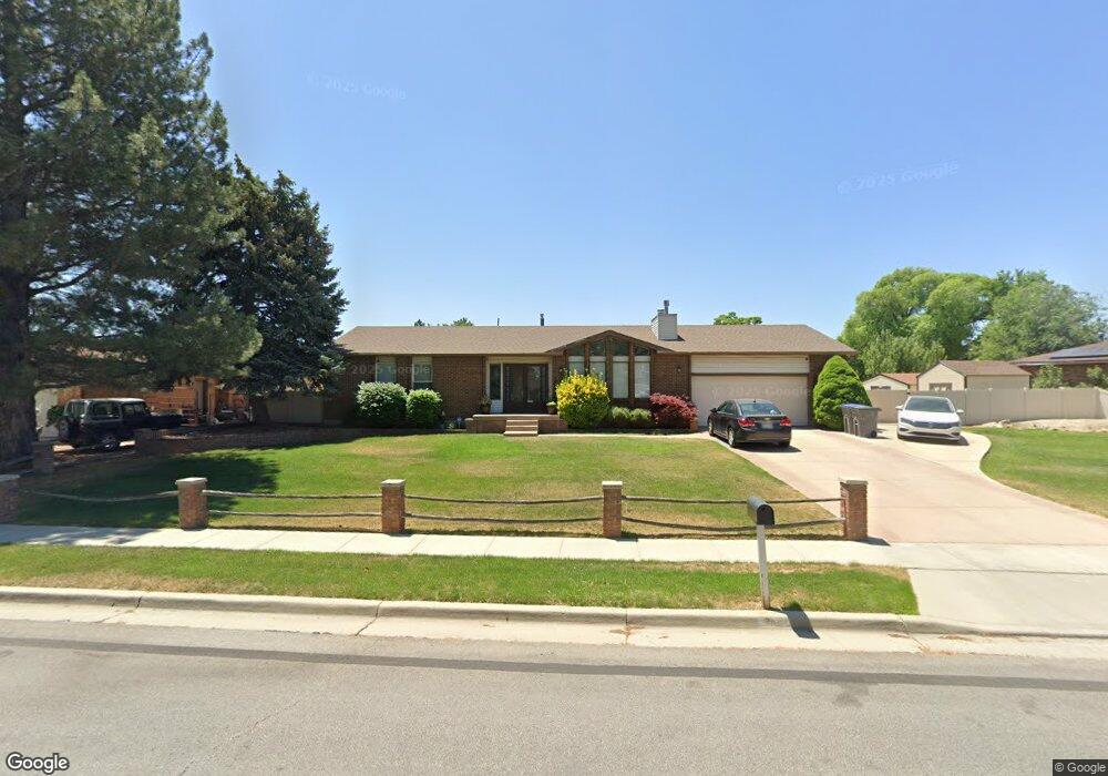 2621 Rustic Roads Dr, South Jordan, UT 84095 - photo 1