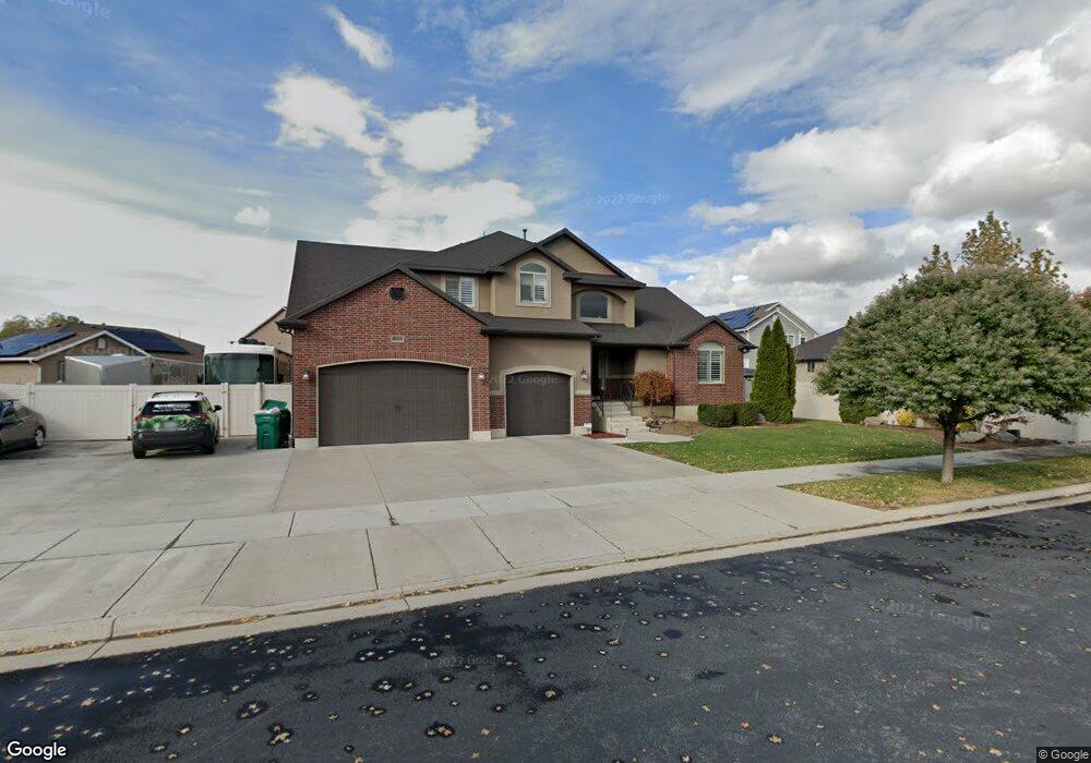810 W 575 S, Layton, UT 84041 - photo 1