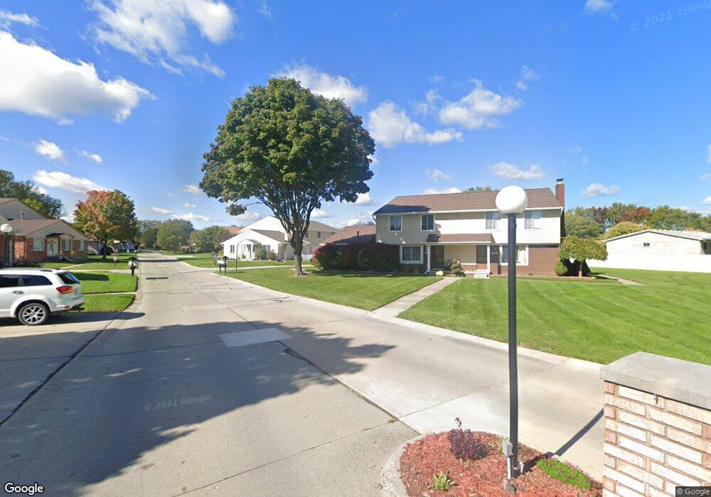 31949 Breezeway unit 97, Chesterfield, MI 48047 - photo 1