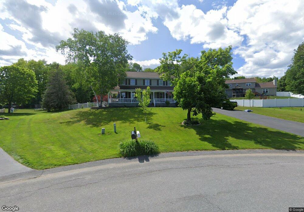 112 Old Orchard La, Malta Tov, NY 12020 - photo 1